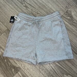 Aritzia sweat shorts